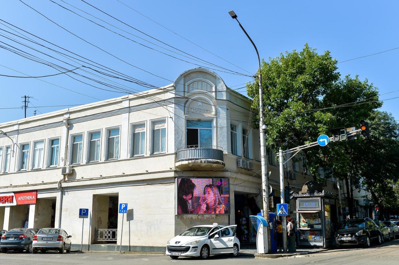 Chveni Qalaqi Hotel Kutaisi Exterior photo