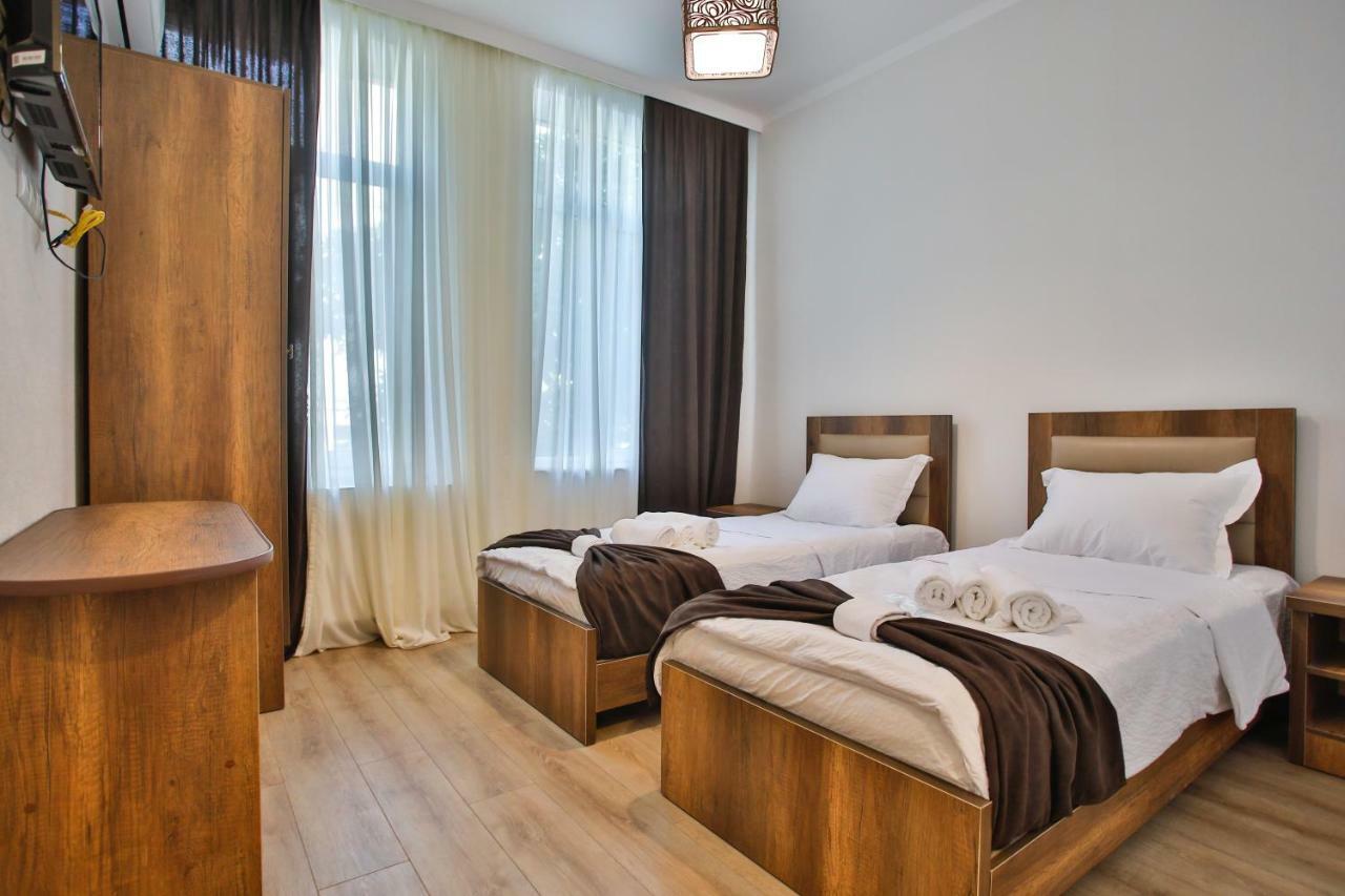 Chveni Qalaqi Hotel Kutaisi Exterior photo